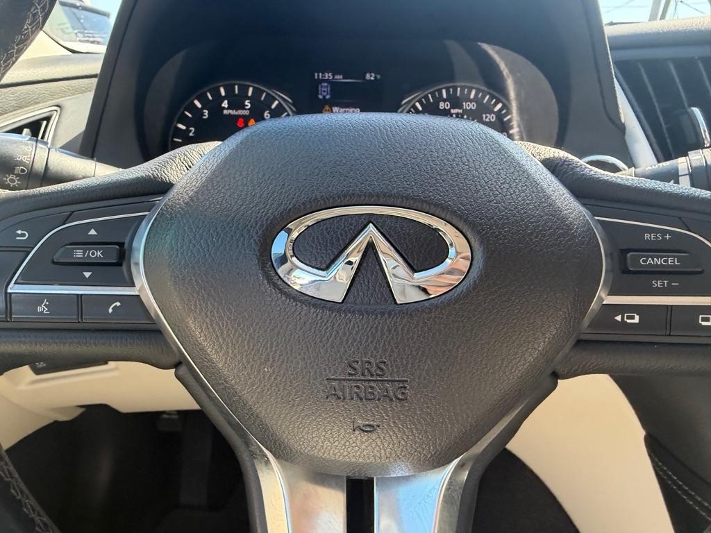 Infiniti Q50 LUXE RWD 2022