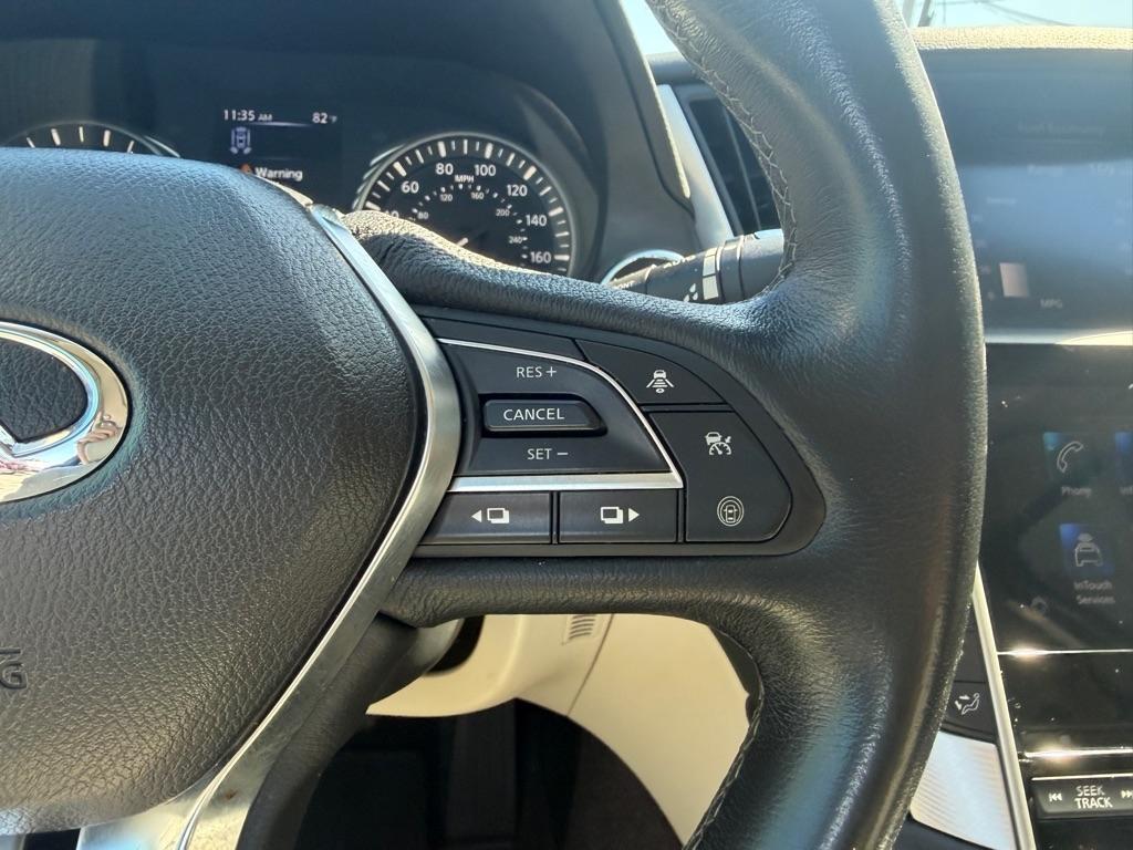 Infiniti Q50 LUXE RWD 2022