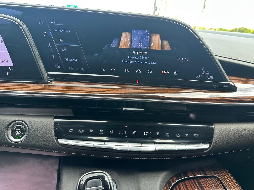 Cadillac Escalade 4WD 4dr Premium Luxury 2022