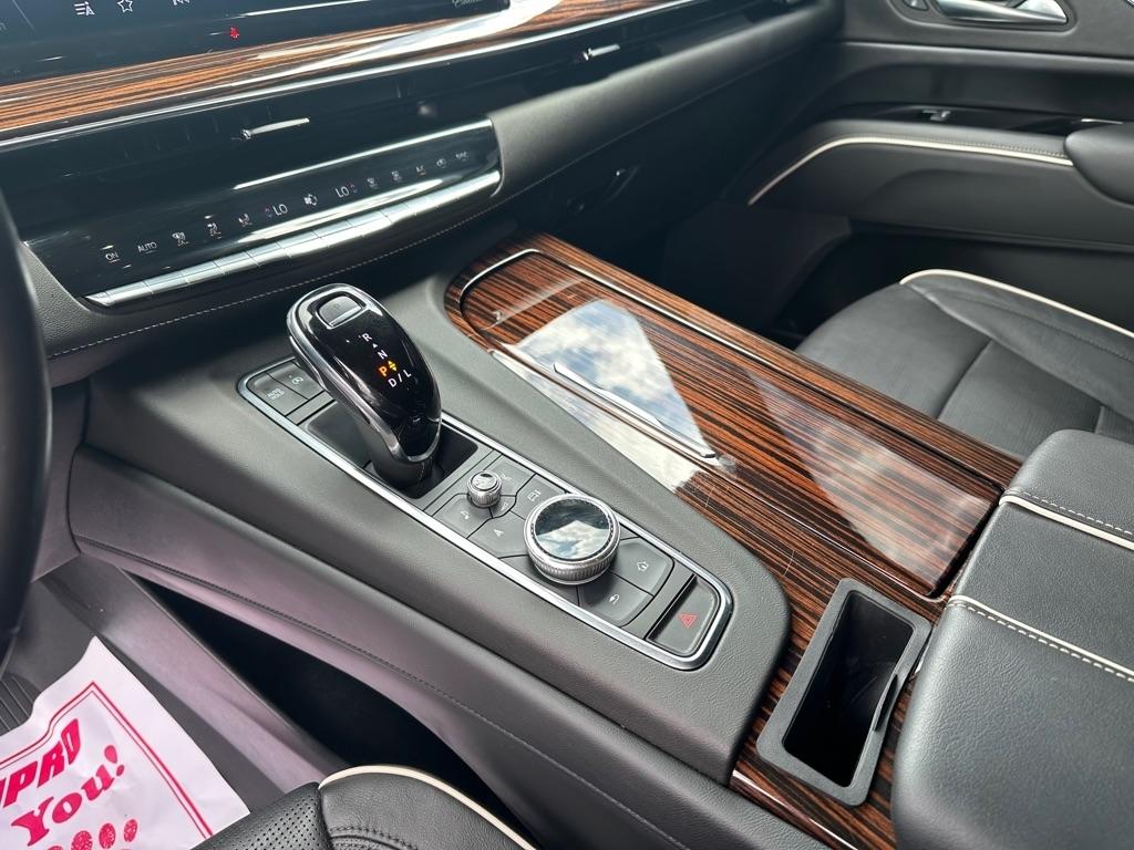Cadillac Escalade 4WD 4dr Premium Luxury 2022