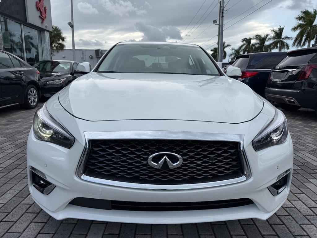 Infiniti Q50 LUXE AWD 2023