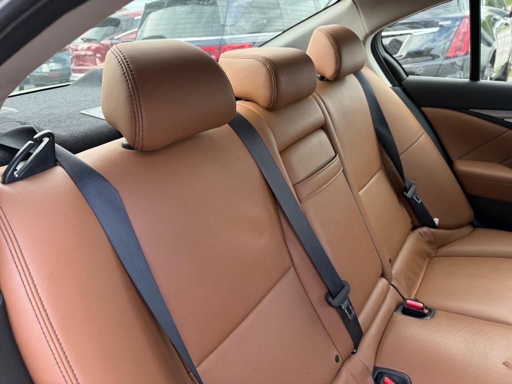 Infiniti Q50 LUXE AWD 2023