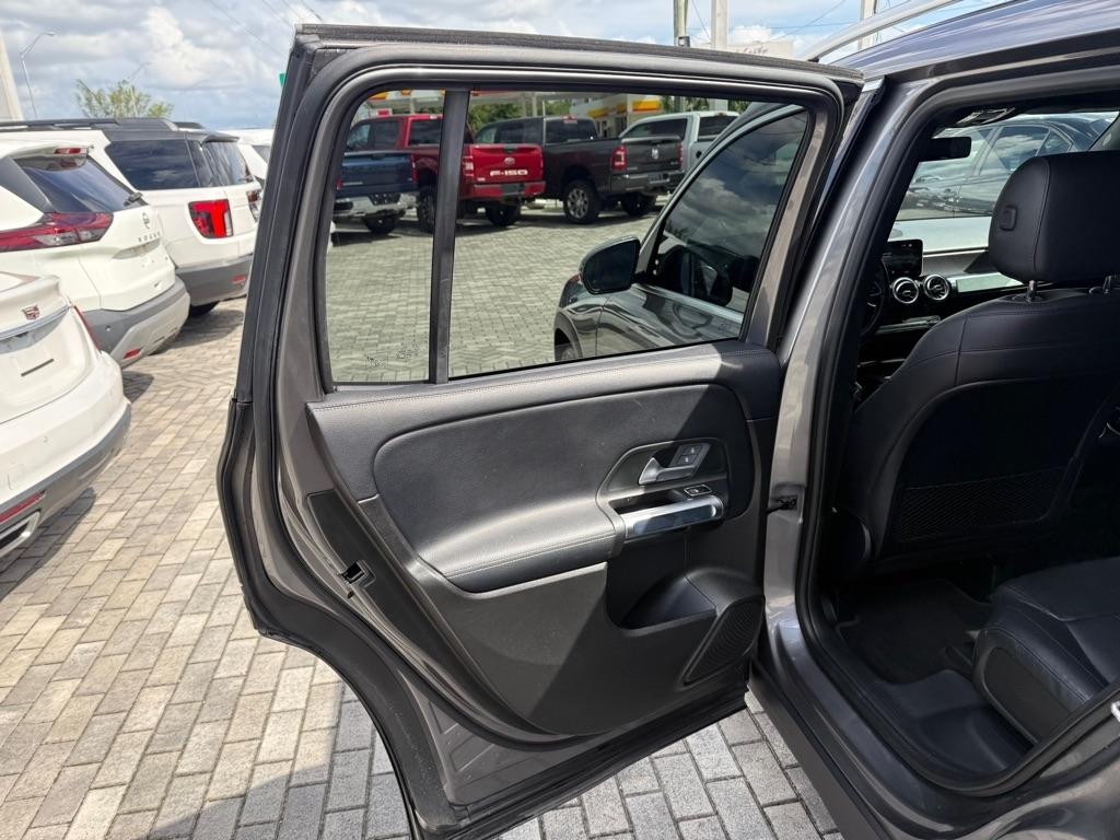 Mercedes-Benz GLB GLB 250 4MATIC SUV 2020