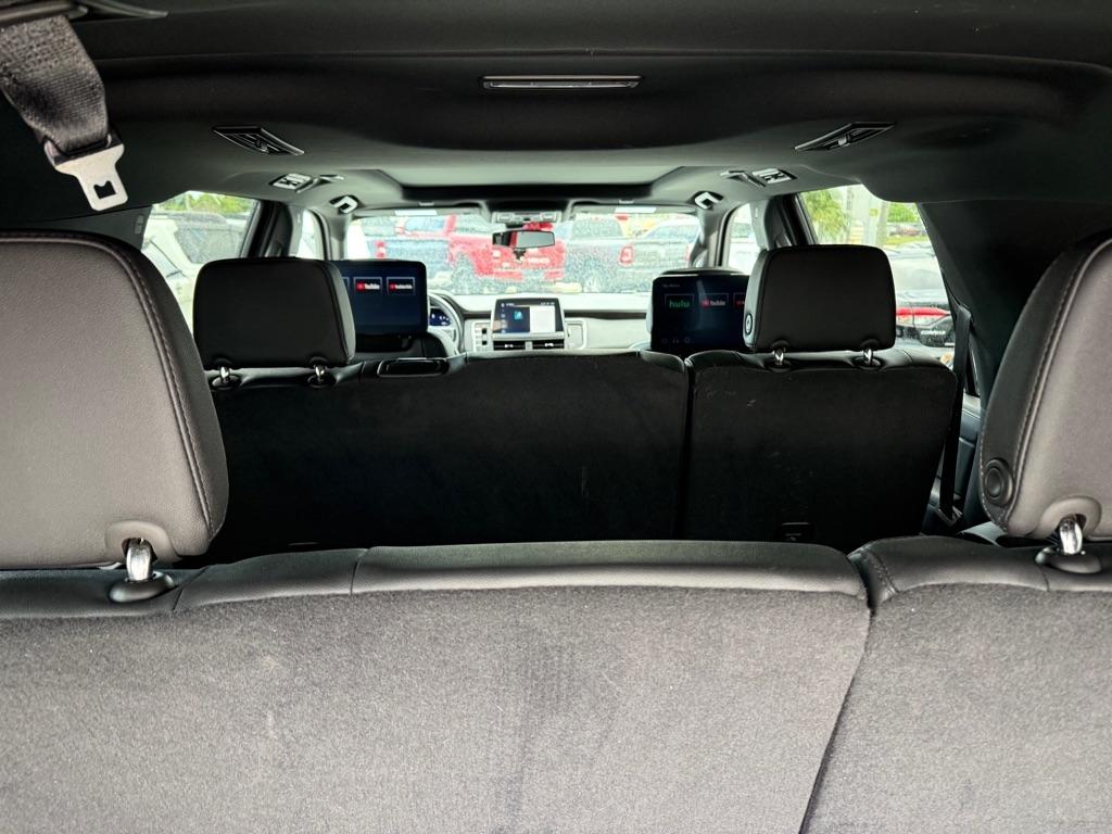 Chevrolet Suburban 4WD 4dr Z71 2024