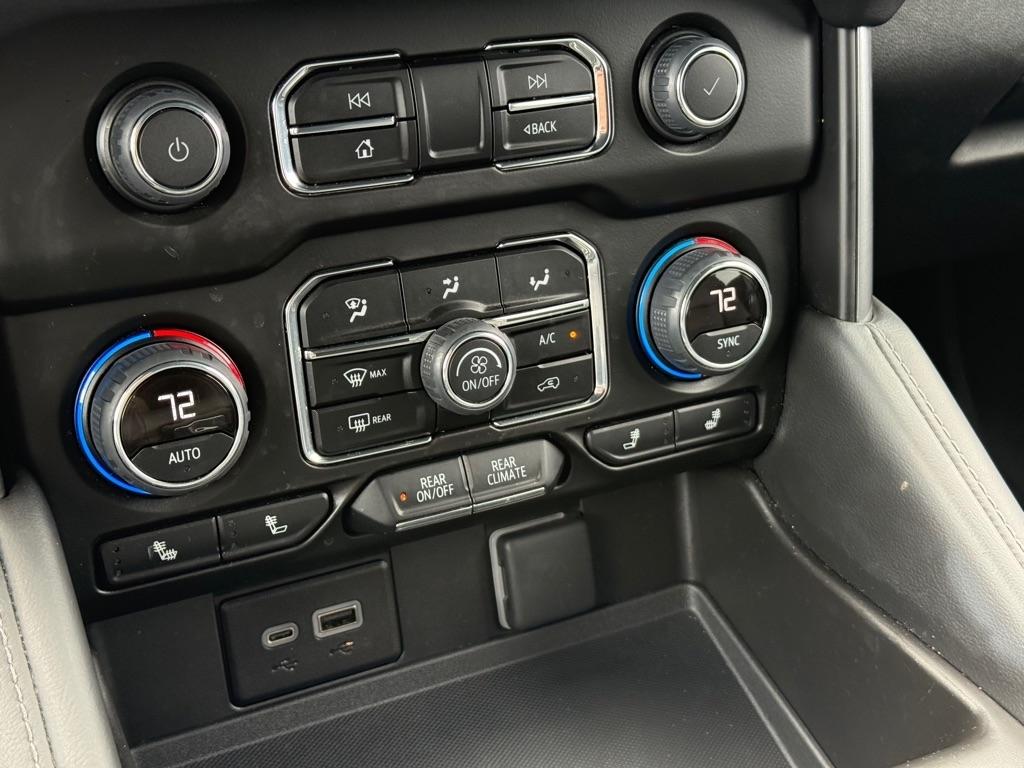 Chevrolet Suburban 4WD 4dr Z71 2024