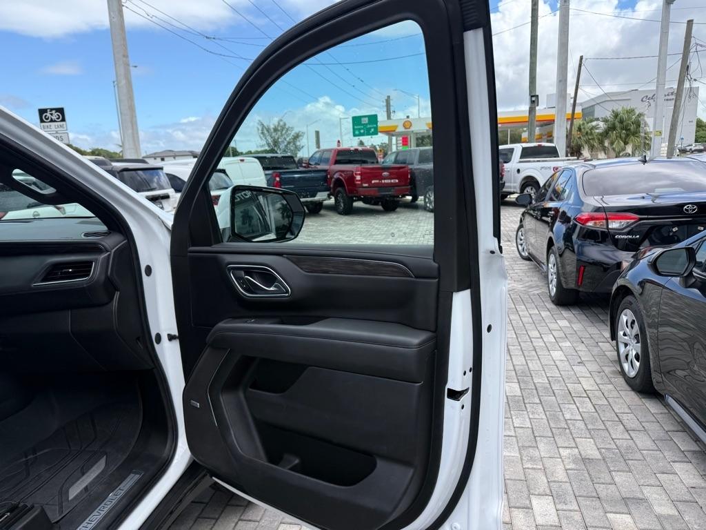 Chevrolet Suburban 4WD 4dr Z71 2024