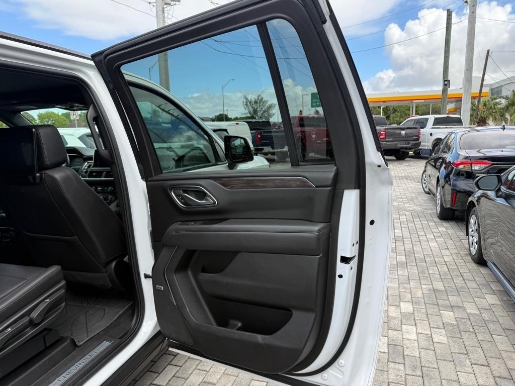 Chevrolet Suburban 4WD 4dr Z71 2024