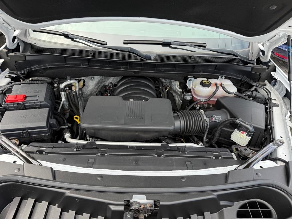 Chevrolet Suburban 4WD 4dr Z71 2024