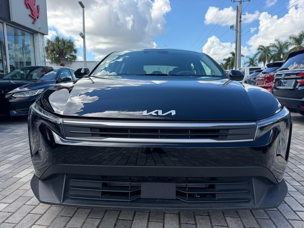 Kia K4 LXS FWD 2025