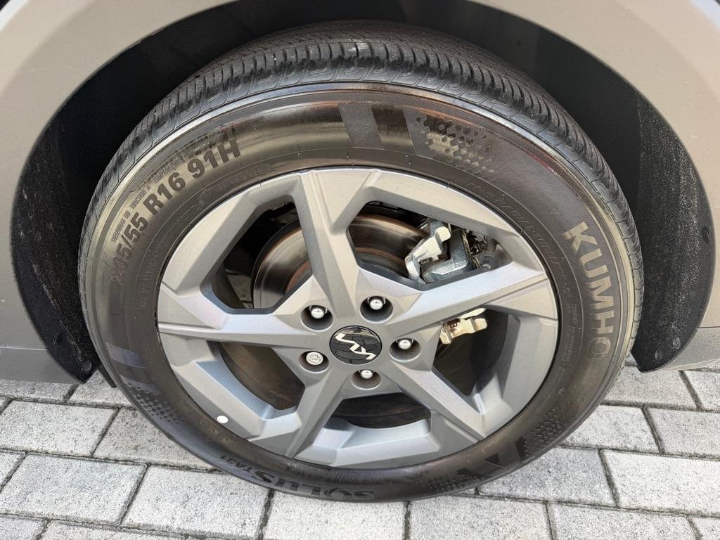 Kia K4 LXS FWD 2025