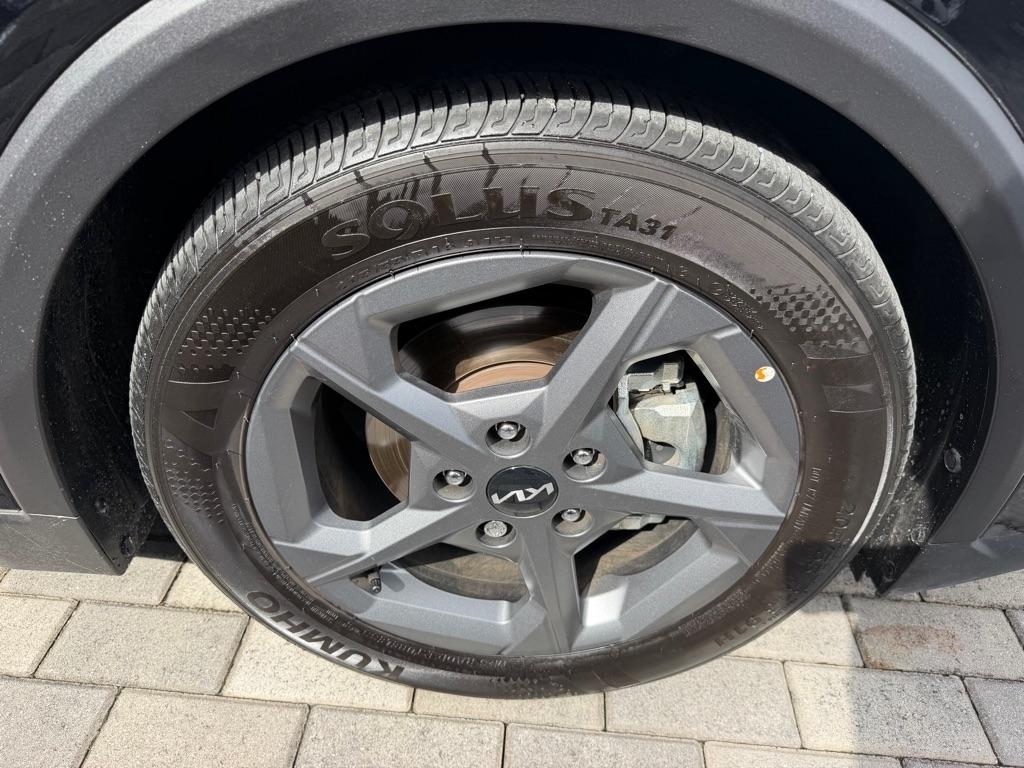 Kia K4 LXS FWD 2025