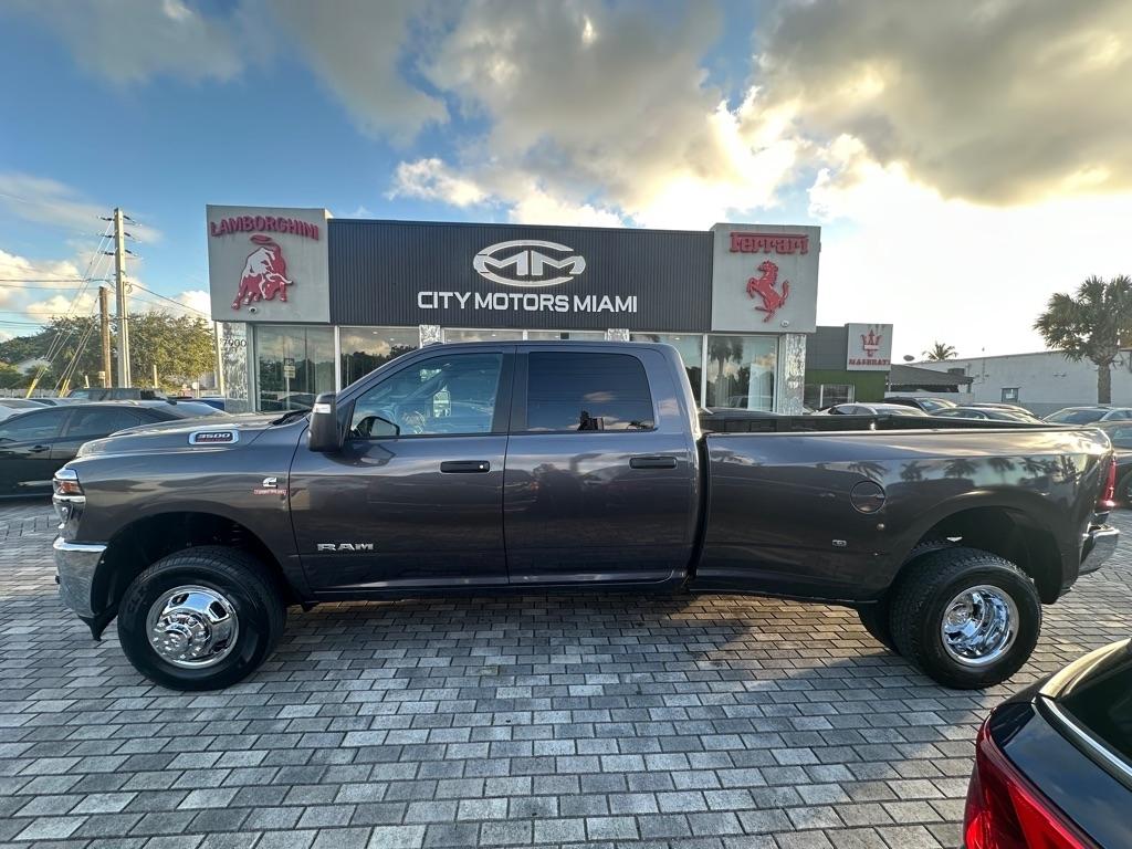 RAM 3500 Big Horn 4x4 Crew Cab 8' Box 2026