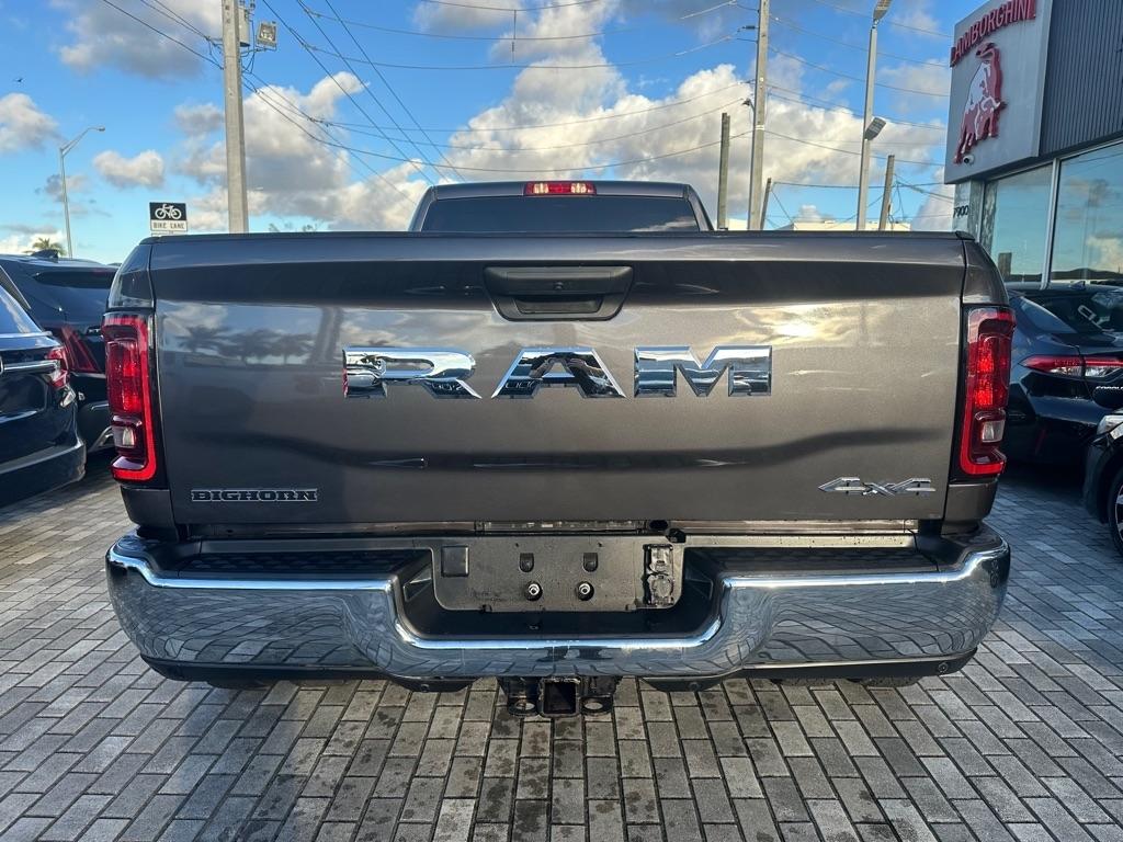 RAM 3500 Big Horn 4x4 Crew Cab 8' Box 2026