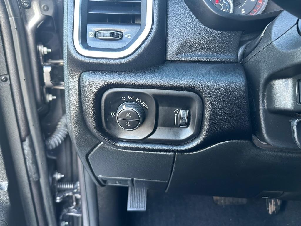 RAM 3500 Big Horn 4x4 Crew Cab 8' Box 2026