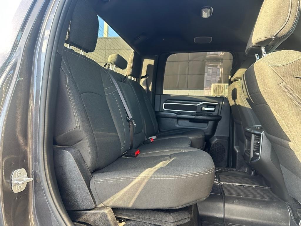 RAM 3500 Big Horn 4x4 Crew Cab 8' Box 2026