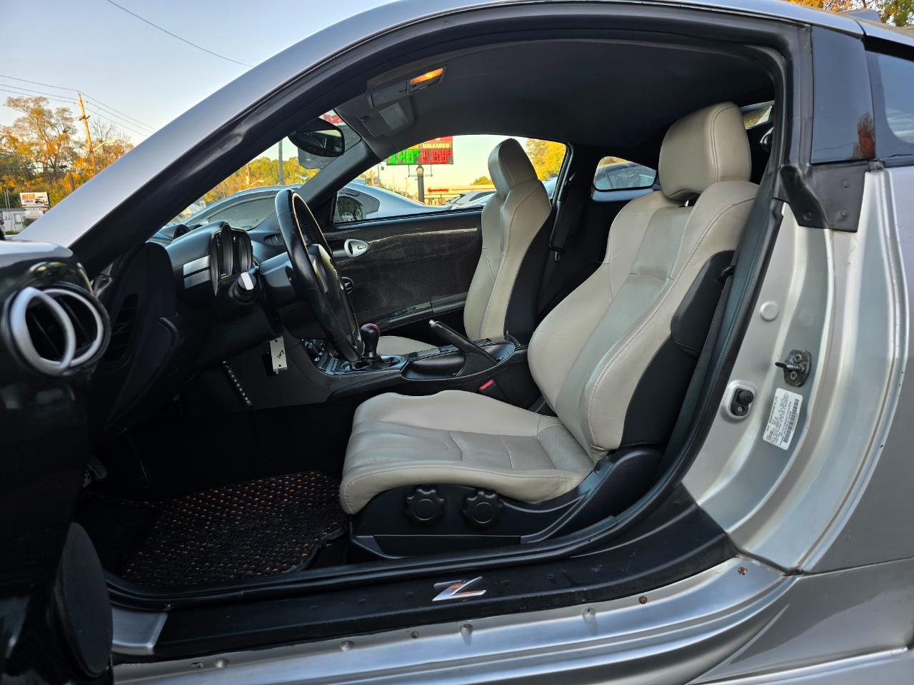 Nissan 350Z 2dr Cpe Touring Manual Trans 2003
