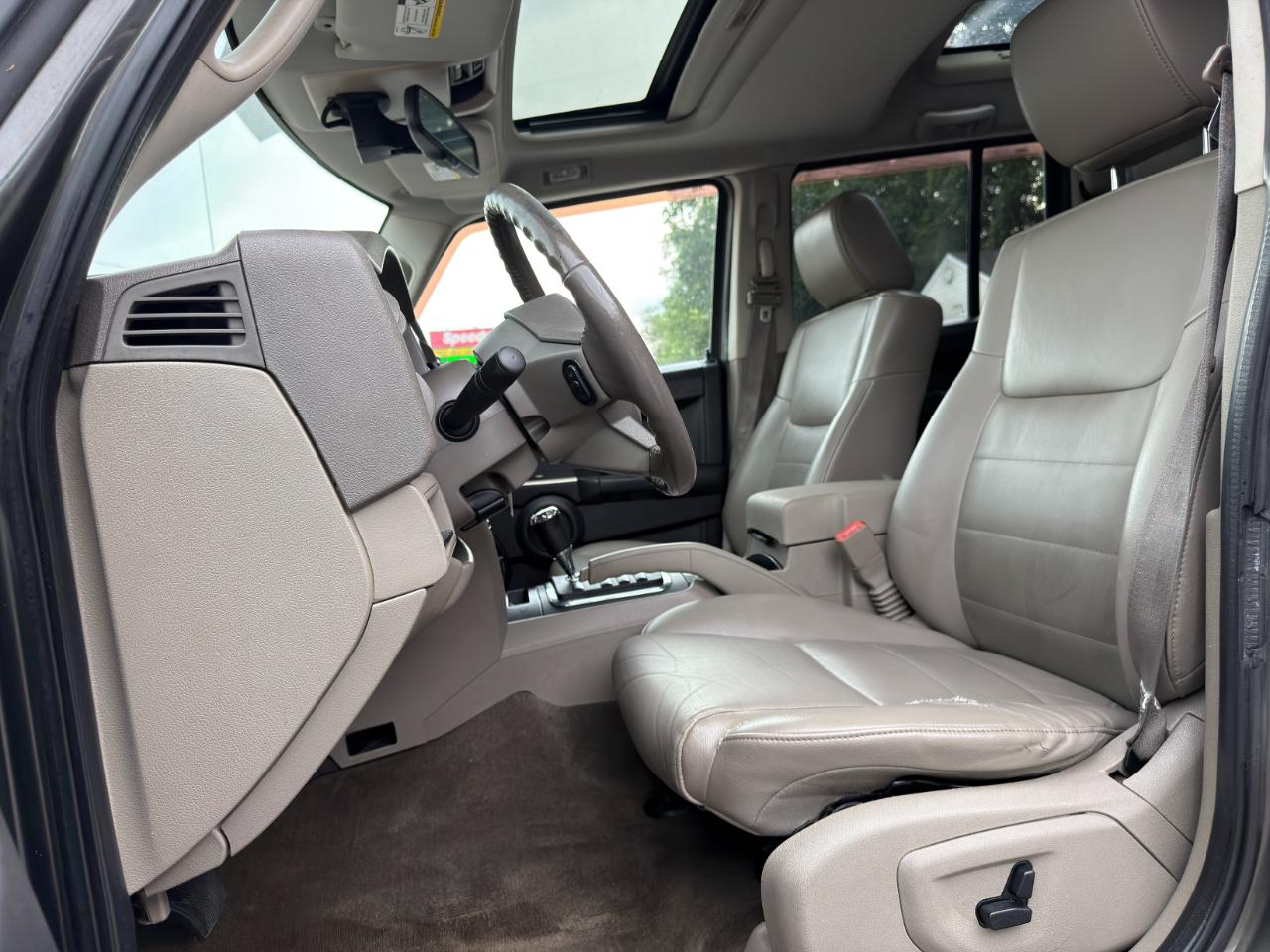Jeep Commander 4dr 4WD 2006