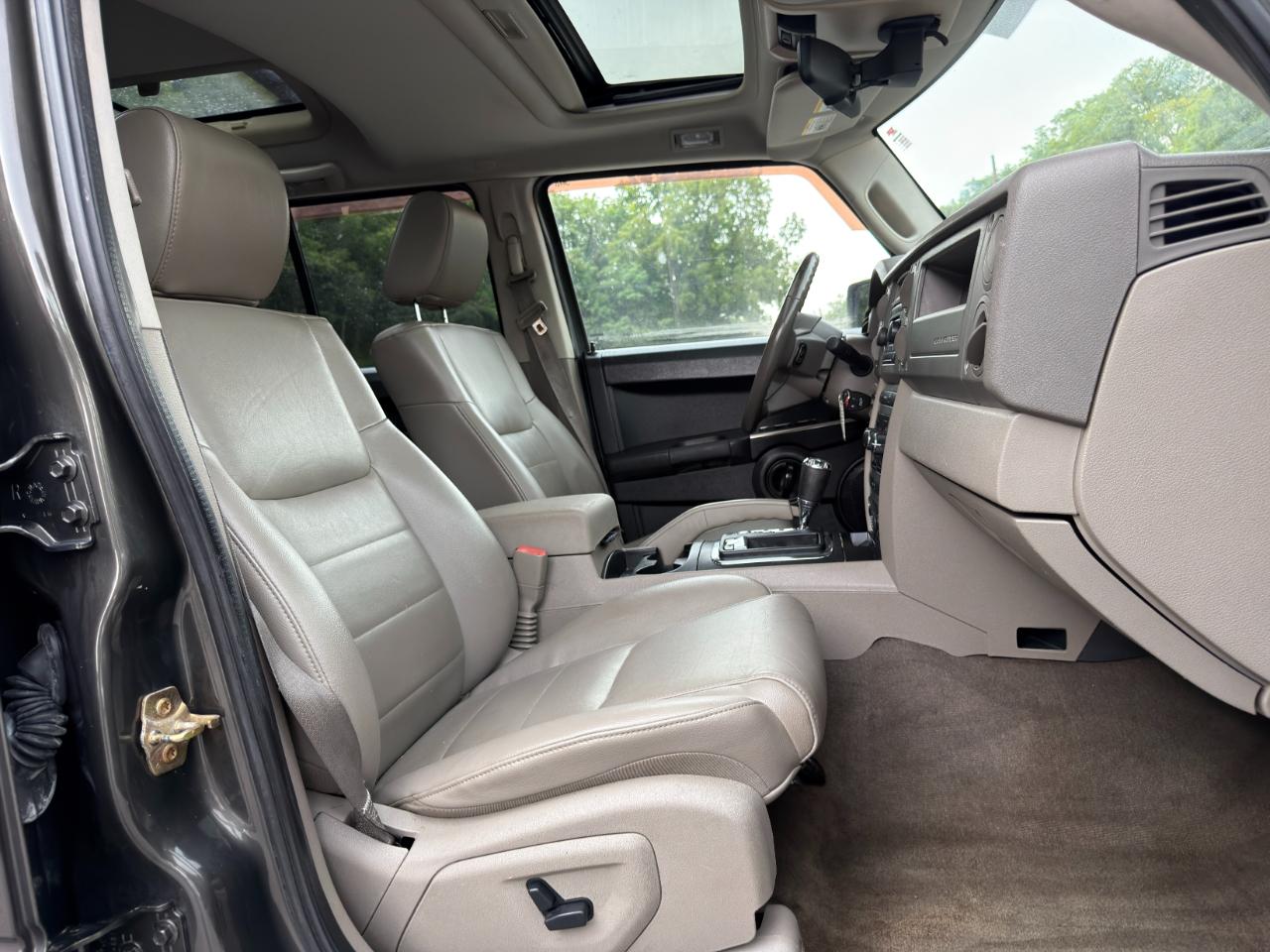 Jeep Commander 4dr 4WD 2006