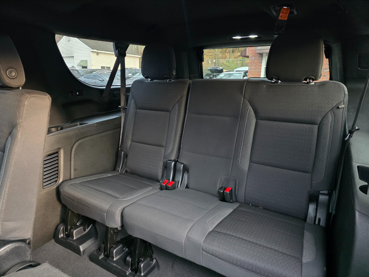 GMC Yukon XL 4WD 4dr SLE 2023