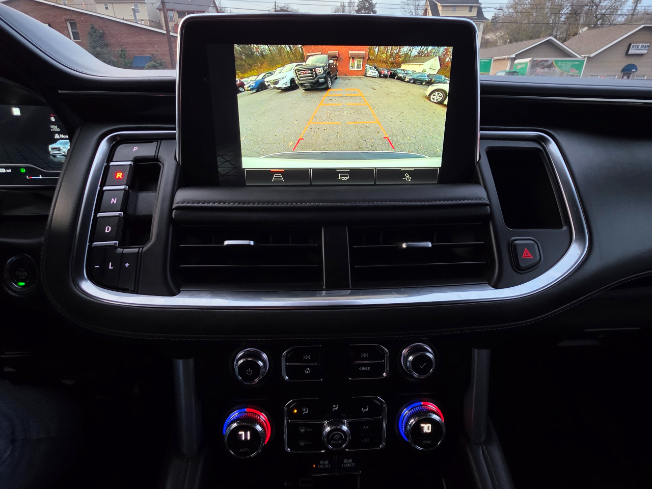 GMC Yukon XL 4WD 4dr SLE 2023