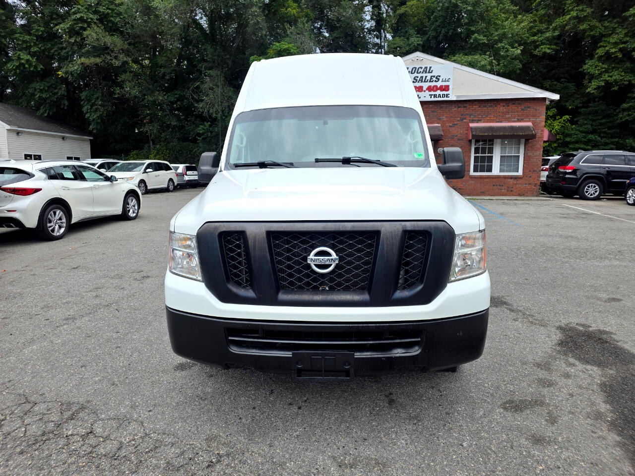 Nissan NV Cargo NV2500 HD High Roof V6 SV 2017 Nissan NV Cargo NV2500 HD High Roof V6 SV 2017