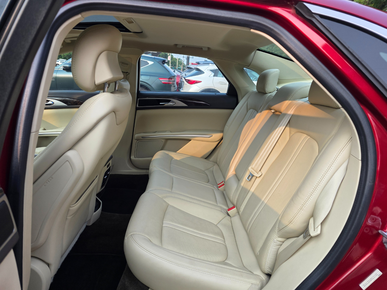 Lincoln MKZ 4dr Sdn FWD 2015 Lincoln MKZ 4dr Sdn FWD 2015