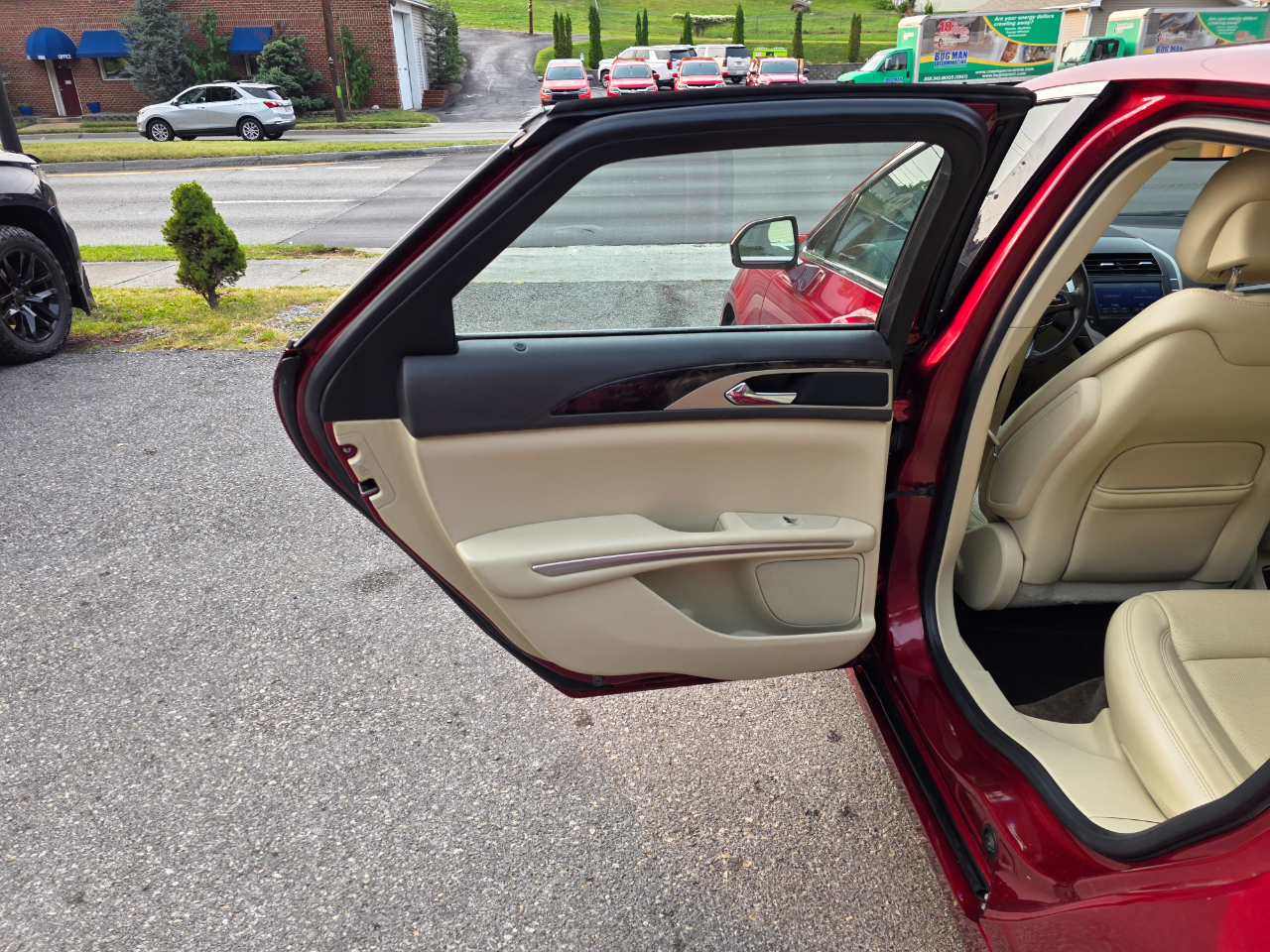 Lincoln MKZ 4dr Sdn FWD 2015 Lincoln MKZ 4dr Sdn FWD 2015