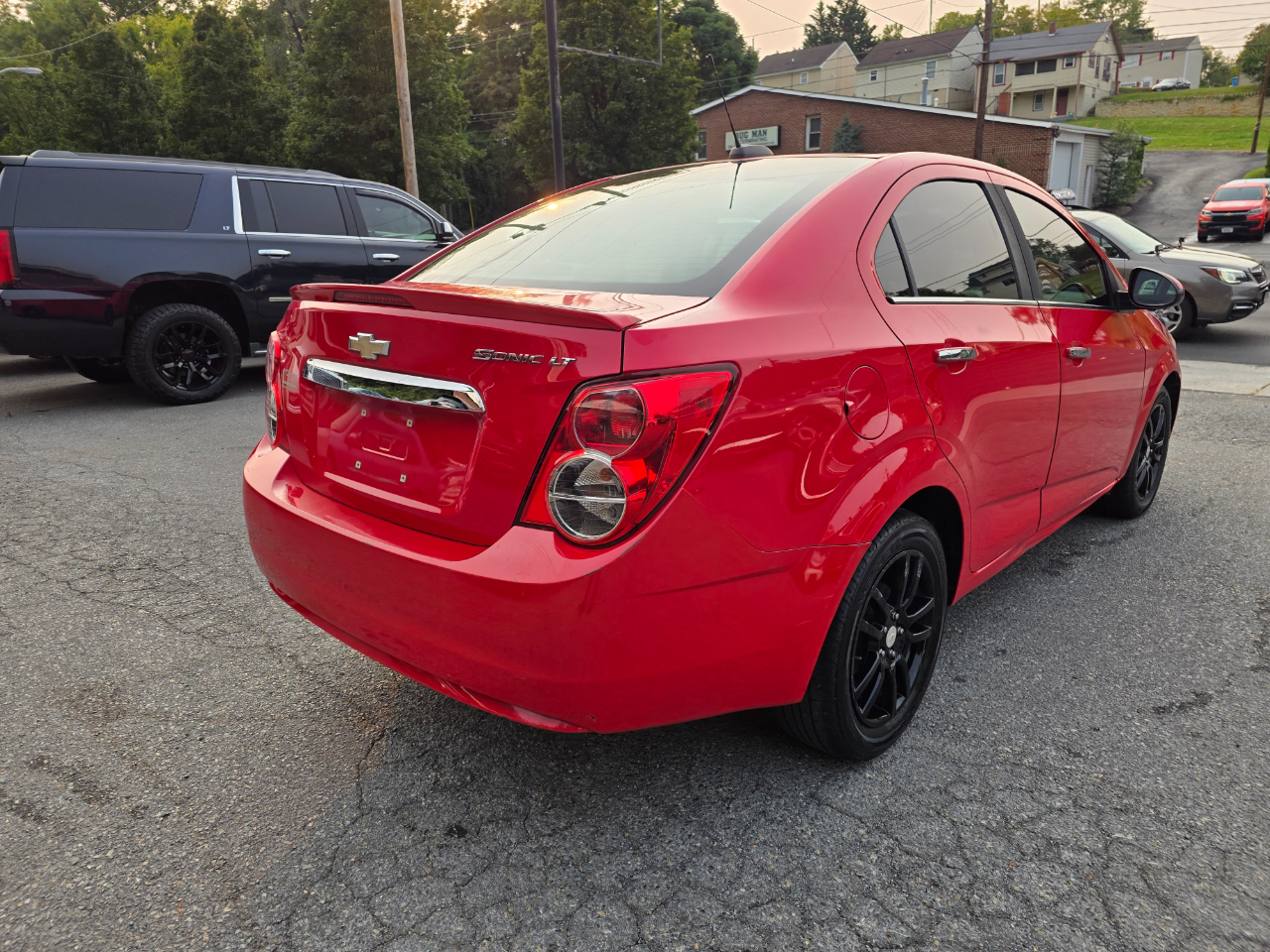 Chevrolet Sonic 4dr Sdn Auto LT 2015 Chevrolet Sonic 4dr Sdn Auto LT 2015