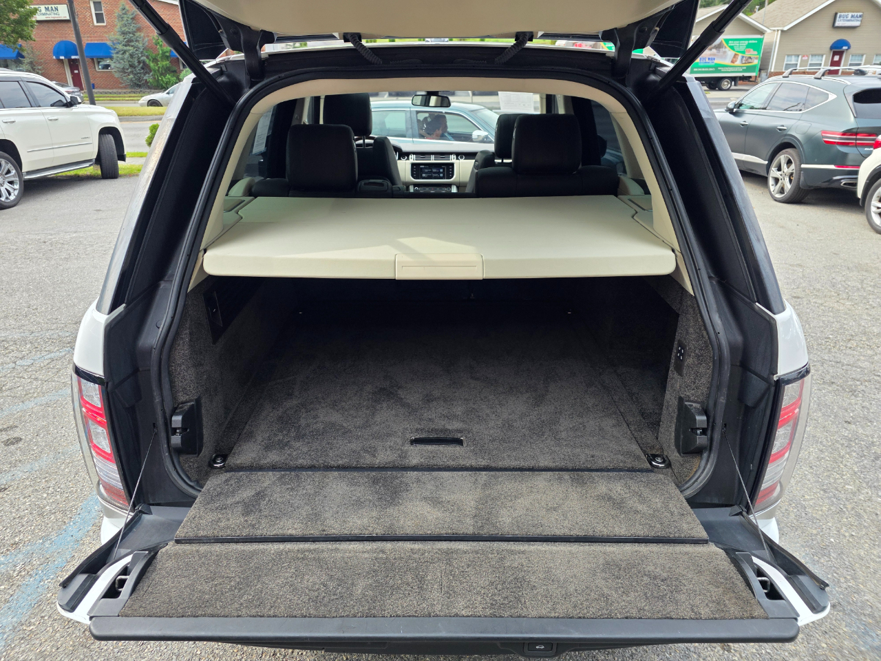 Land Rover Range Rover 4WD 4dr Diesel HSE 2016 Land Rover Range Rover 4WD 4dr Diesel HSE 2016