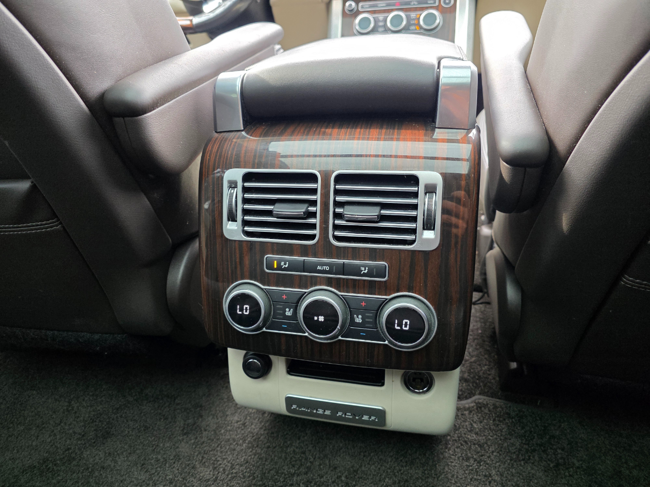 Land Rover Range Rover 4WD 4dr Diesel HSE 2016 Land Rover Range Rover 4WD 4dr Diesel HSE 2016