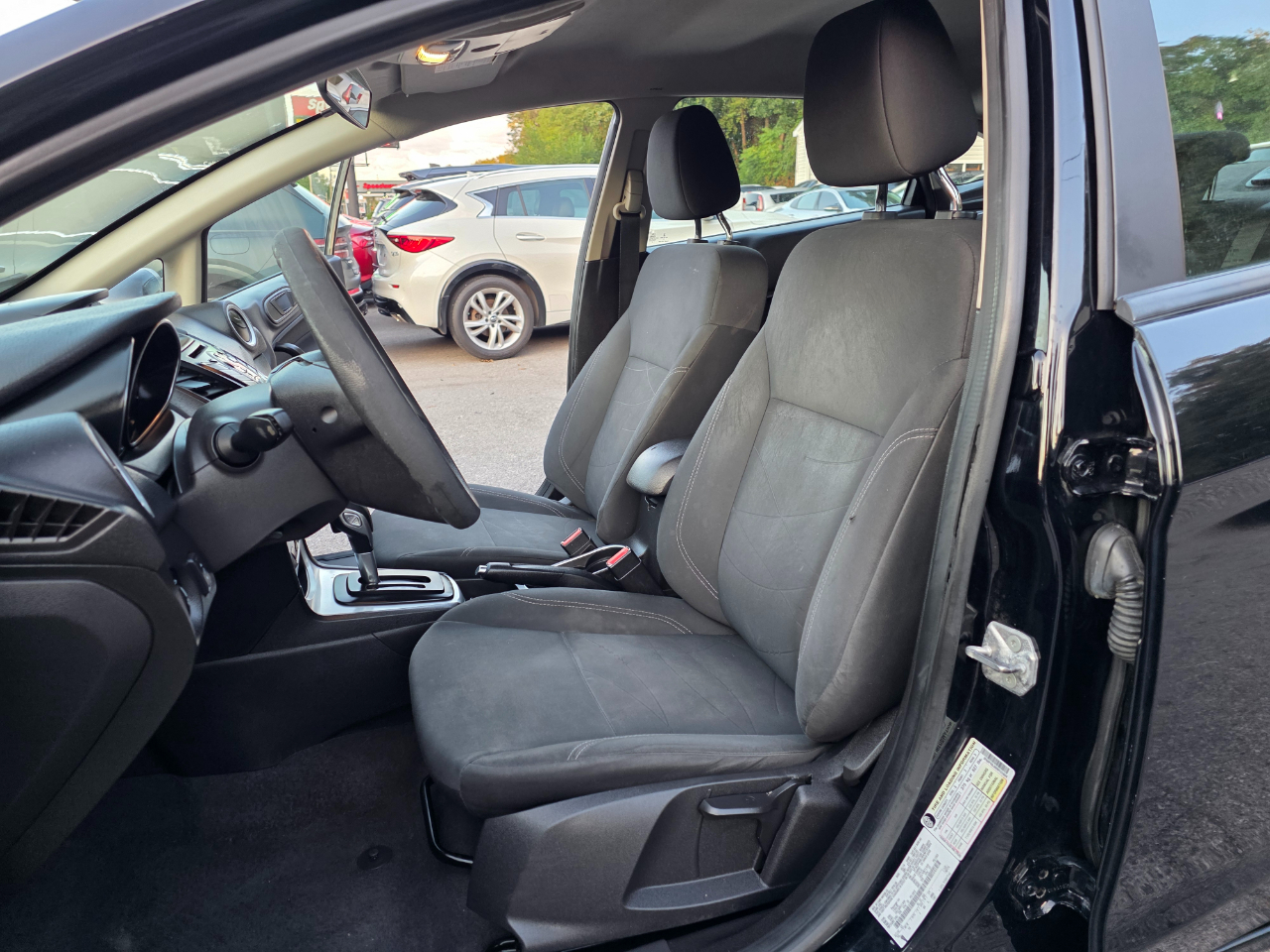 2019 Ford Fiesta SE photo 4
