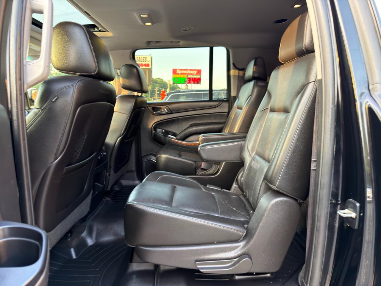 Chevrolet Suburban 4WD 4dr LTZ 2015