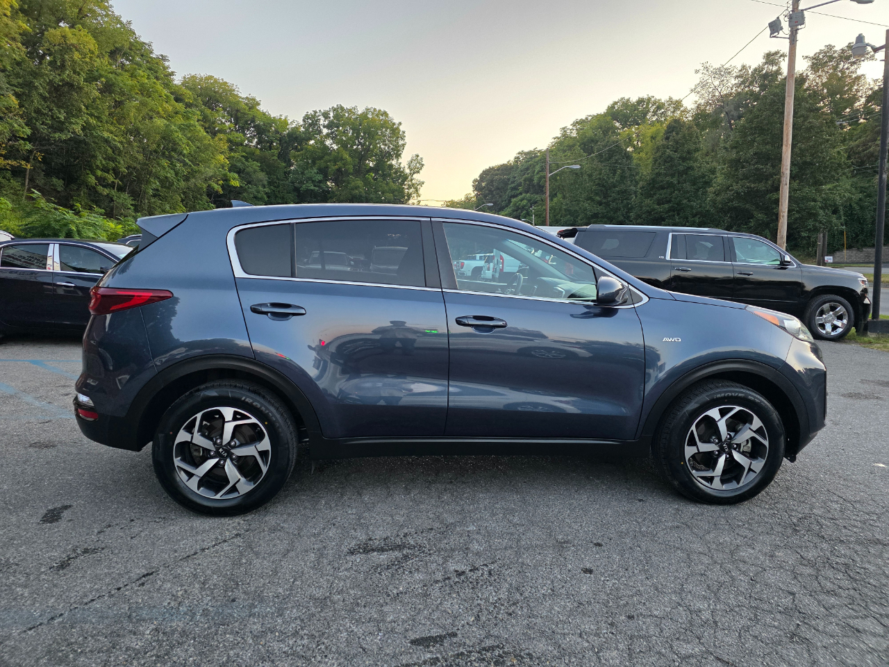 2020 Kia Sportage LX photo 3