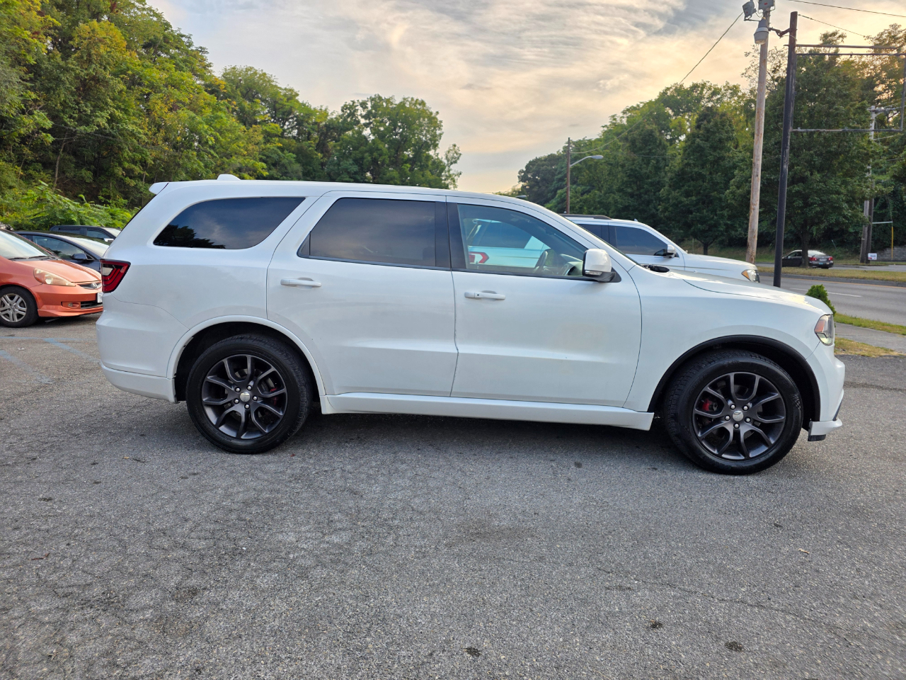 2016 Dodge Durango R/T photo 4