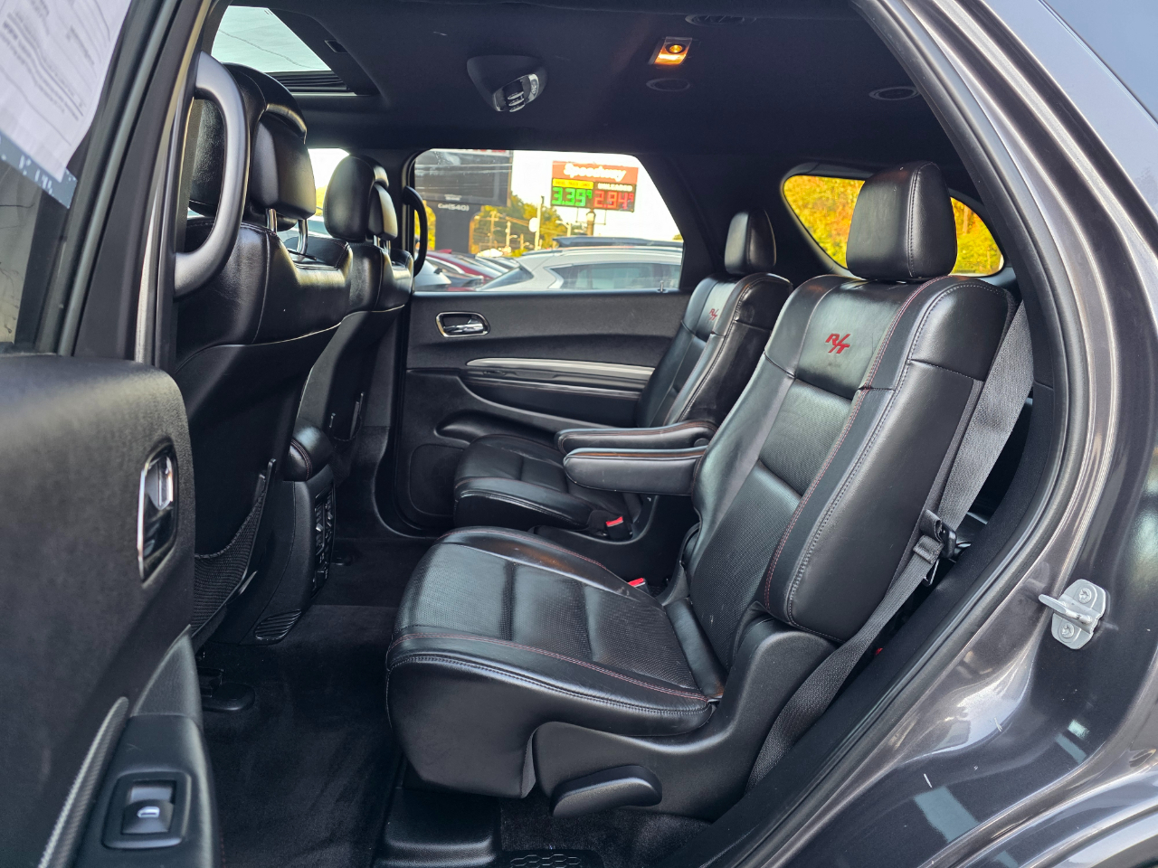 2018 Dodge Durango R/T photo 4