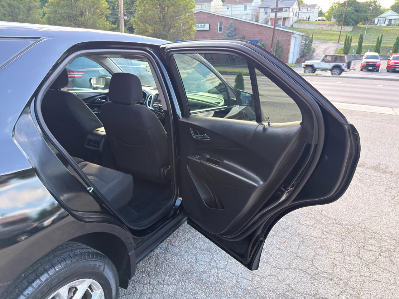 Chevrolet Equinox AWD 4dr LT w/1LT 2020
