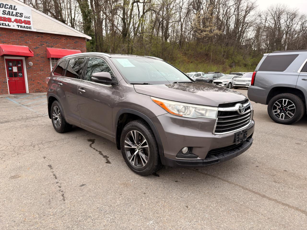 Toyota Highlander AWD 4dr V6 XLE (Natl) 2016