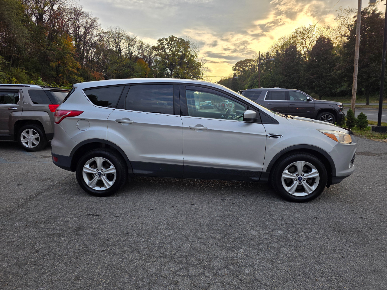 Ford Escape 4WD 4dr SE 2013 Ford Escape 4WD 4dr SE 2013