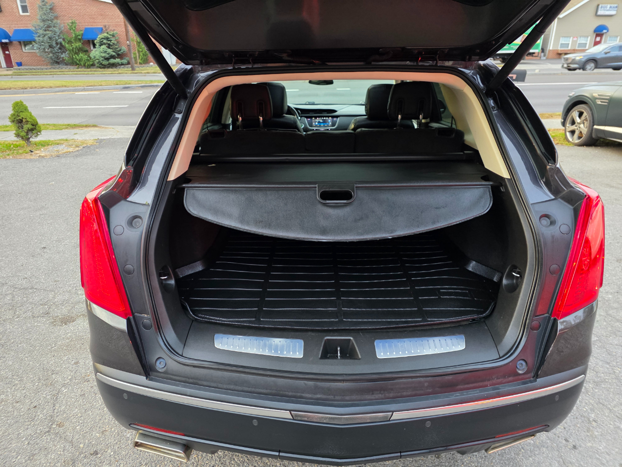 Cadillac XT5 AWD 4dr Luxury 2017 Cadillac XT5 AWD 4dr Luxury 2017