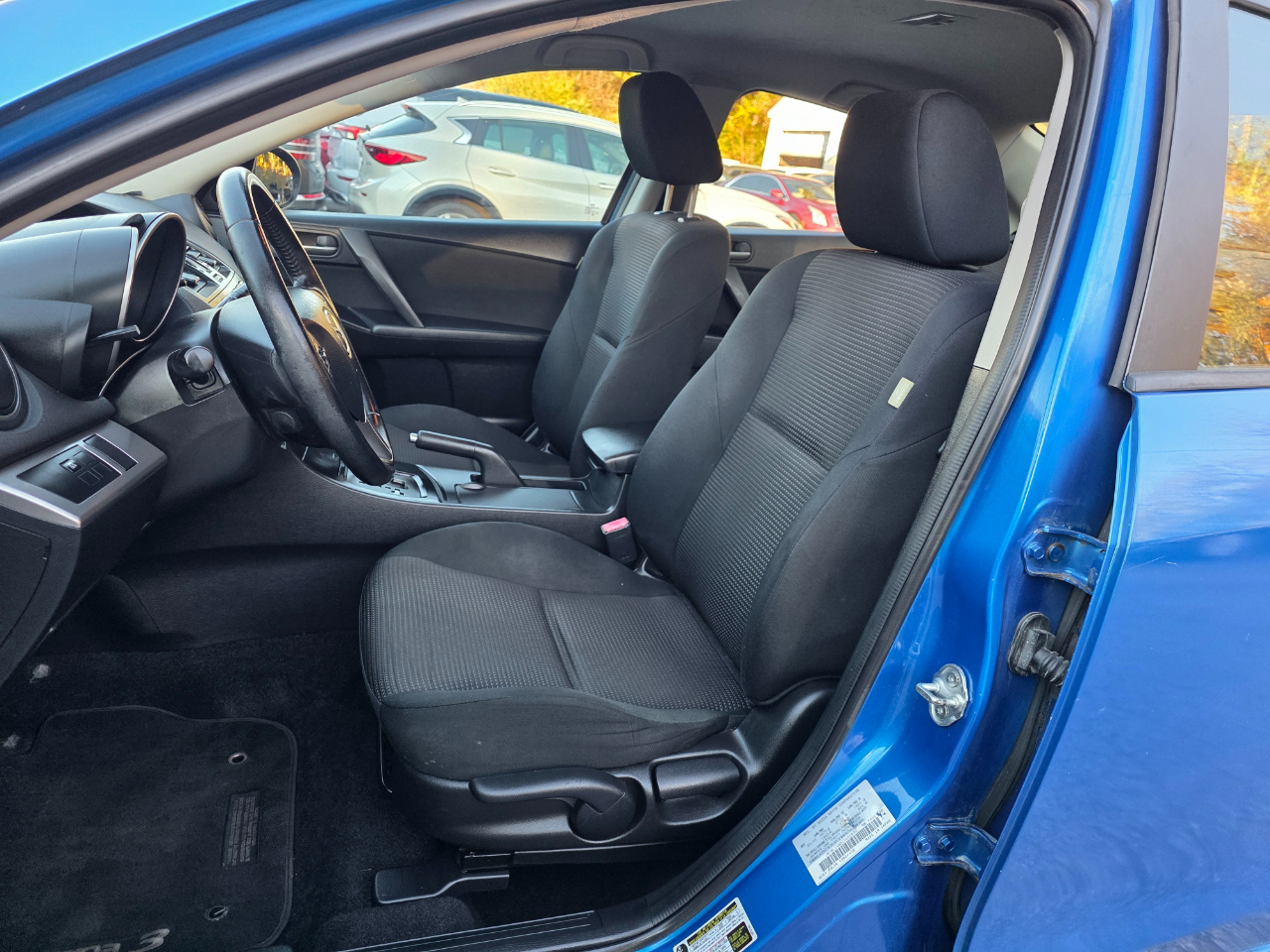 2012 Mazda Mazda3 Touring photo 2