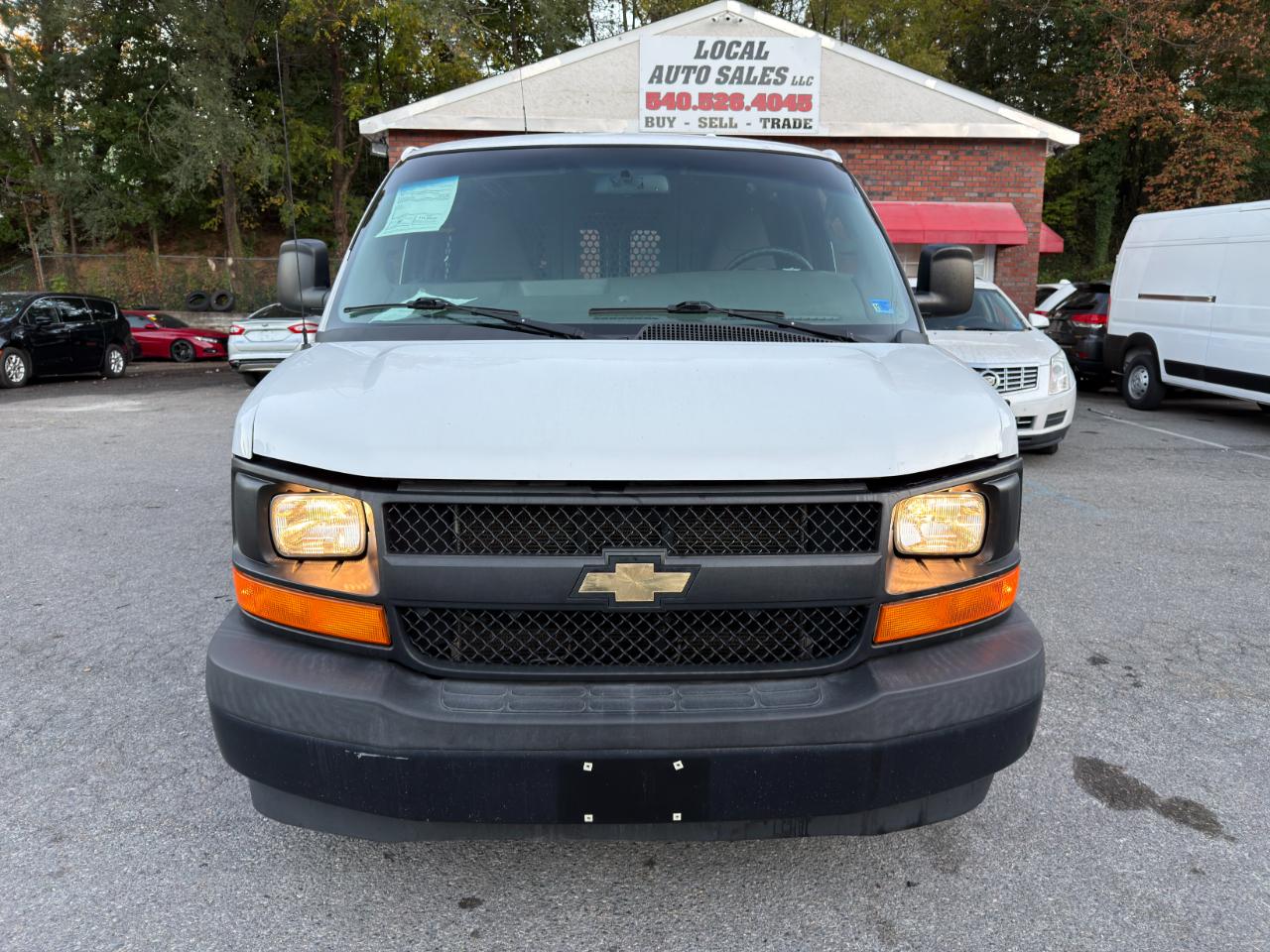 Chevrolet Express Cargo Van RWD 2500 135" 2017