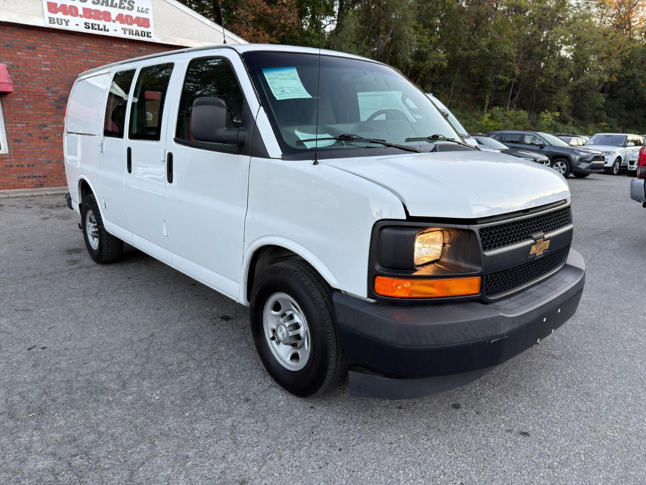 Chevrolet Express Cargo Van RWD 2500 135" 2017