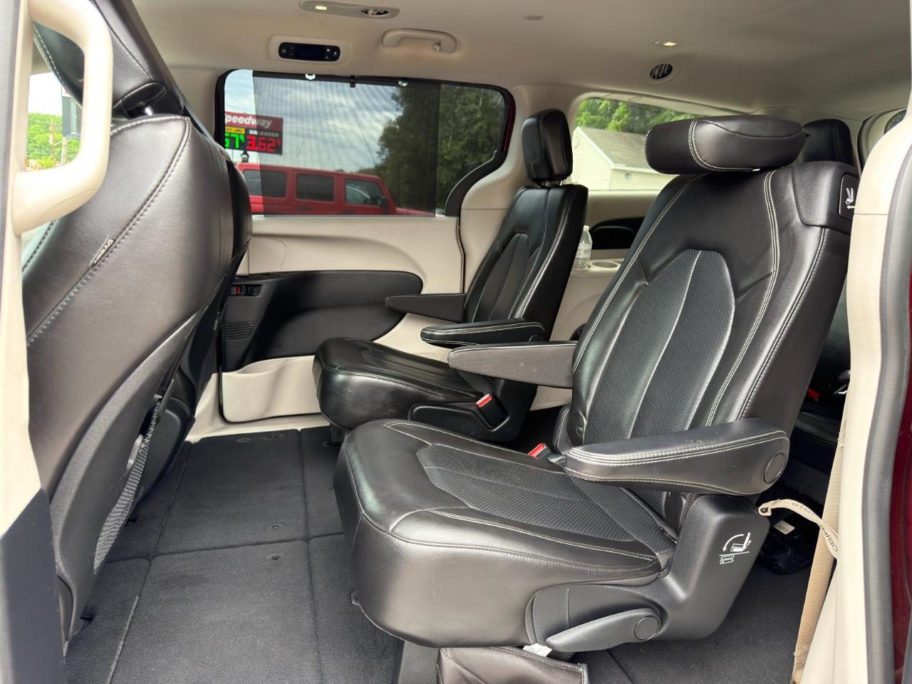 Chrysler Voyager LXI FWD 2021