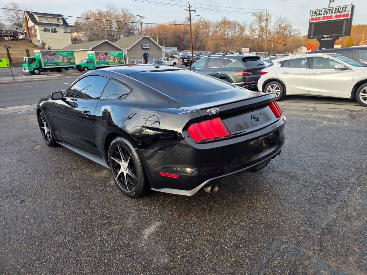 Ford Mustang 2dr Fastback EcoBoost 2015