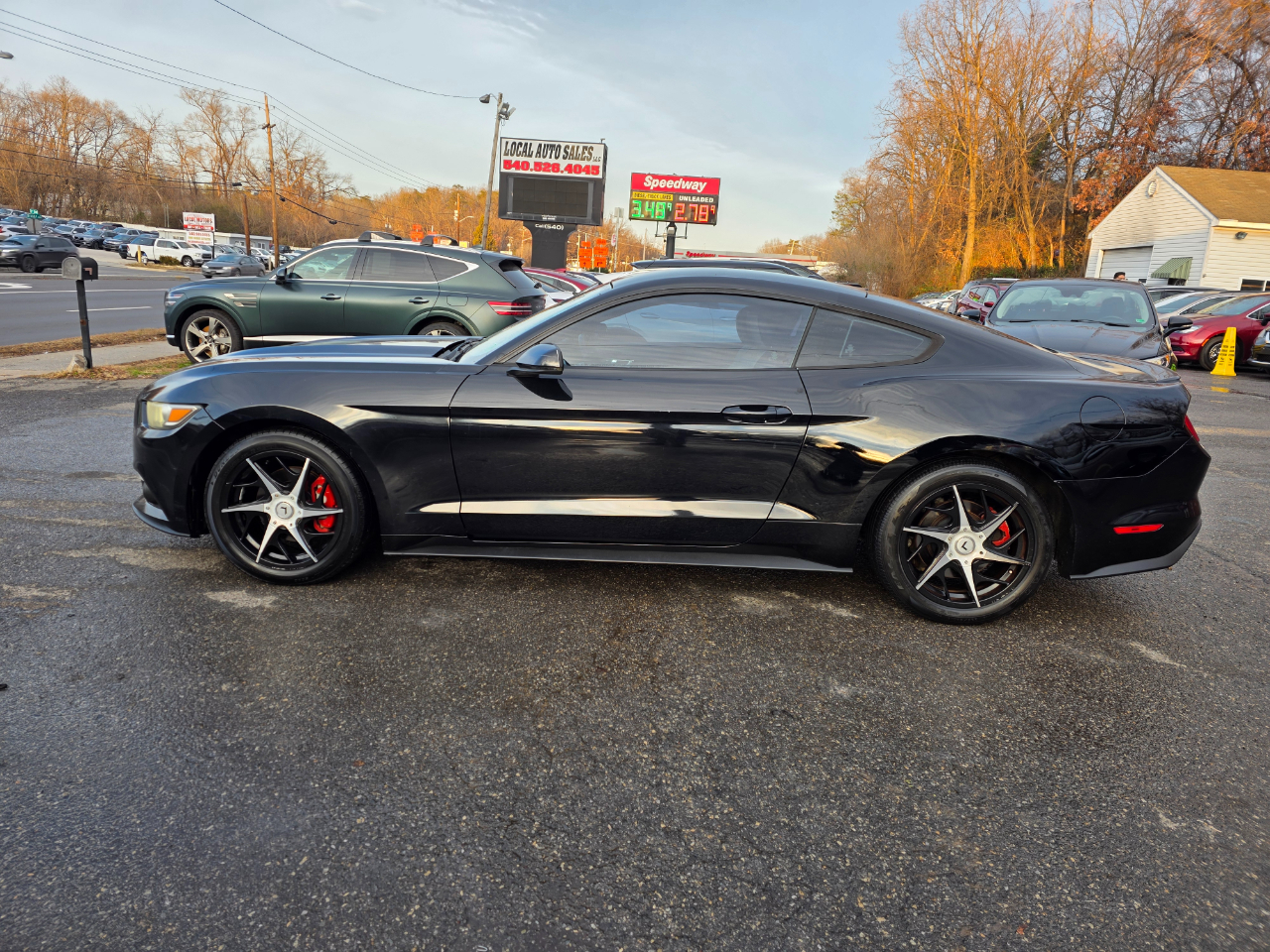 Ford Mustang 2dr Fastback EcoBoost 2015