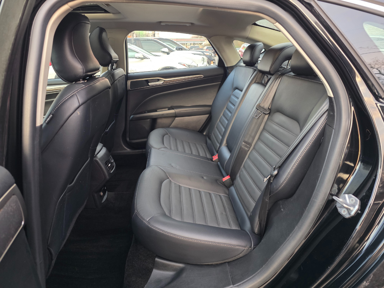 Ford Fusion SE FWD 2018