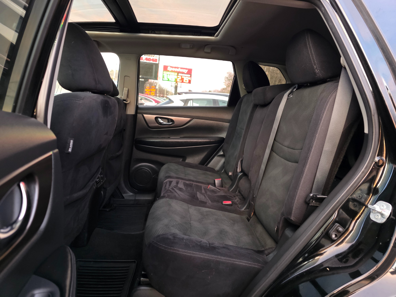 Nissan Rogue AWD 4dr SV 2015