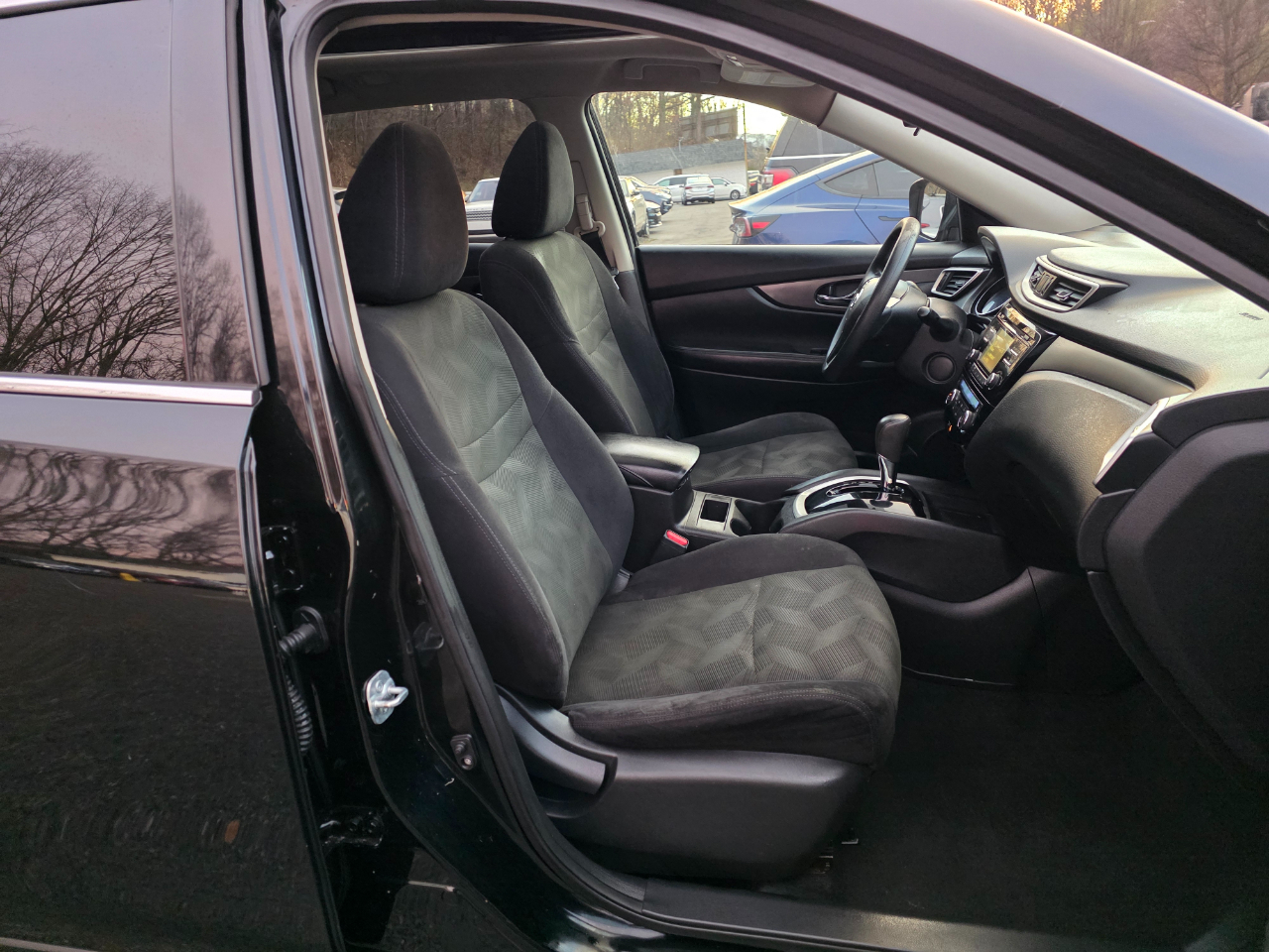 Nissan Rogue AWD 4dr SV 2015