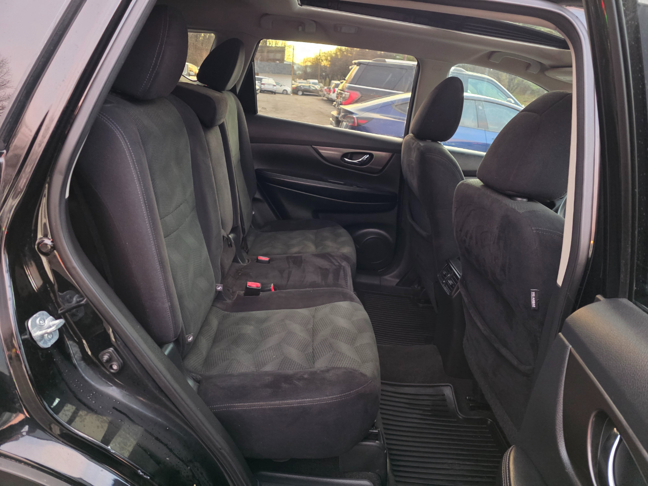 Nissan Rogue AWD 4dr SV 2015