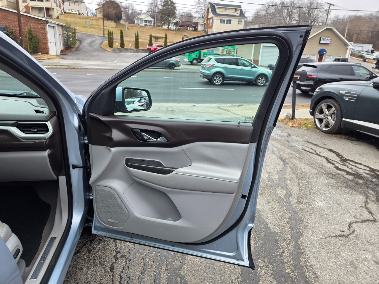 GMC Acadia AWD 4dr SLT w/SLT-1 2017